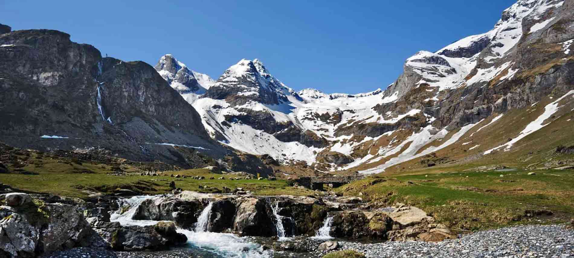 paysage hautes pyrenees